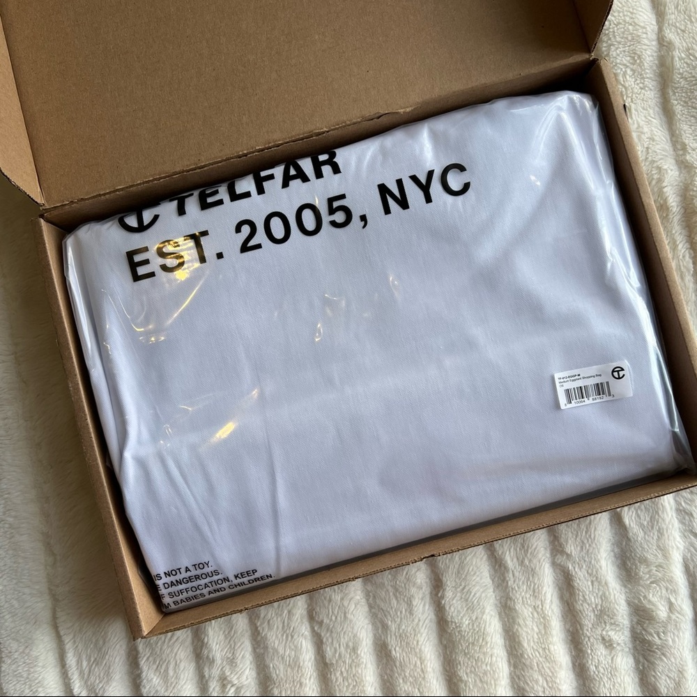 TELFAR eggplant purple medium shopping bag - NWT - still in box - Picture 3 of 7